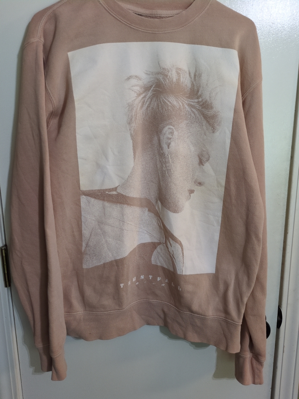 PINK Trustfall Album Women's Size S Concert Tour Album Merch Sweatshirt